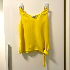 Forever New yellow top - XXS